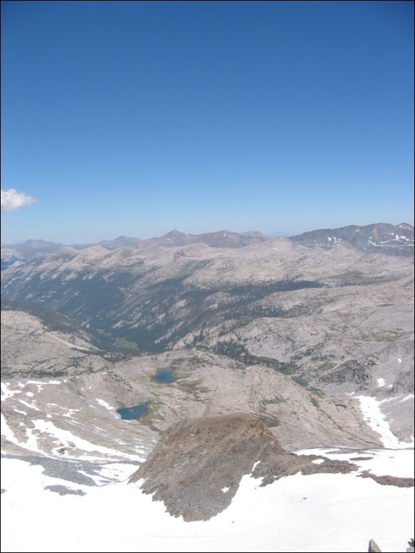 2005-08-20 Lyell (23) Pano1e Mount Dana and Gibbs in center of pic